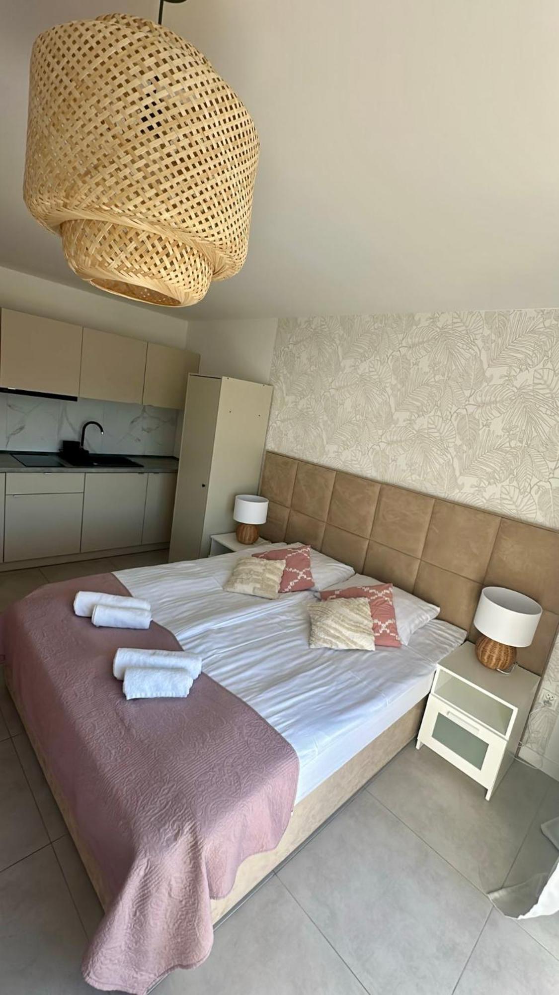 Apartamenty Sunny Stay Ястарня Экстерьер фото